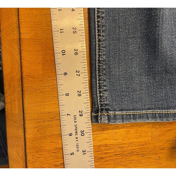 BKE Jeans Payton Straight Medium Wash Denim 27” The Buckle Low Rise 29.5”inseam - Picture 9 of 9